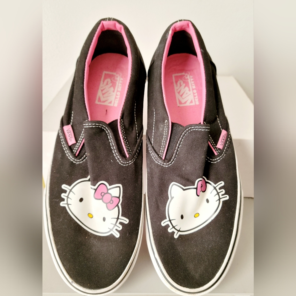Hello Kitty Vans - Picture 10 of 10